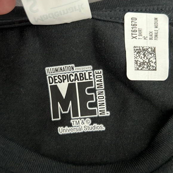 NWT Despicable Me Women’s T-shirt Small - Picture 2 of 3